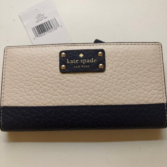Kate Spade Bay Street Wallet NWT - Picture 2 of 6